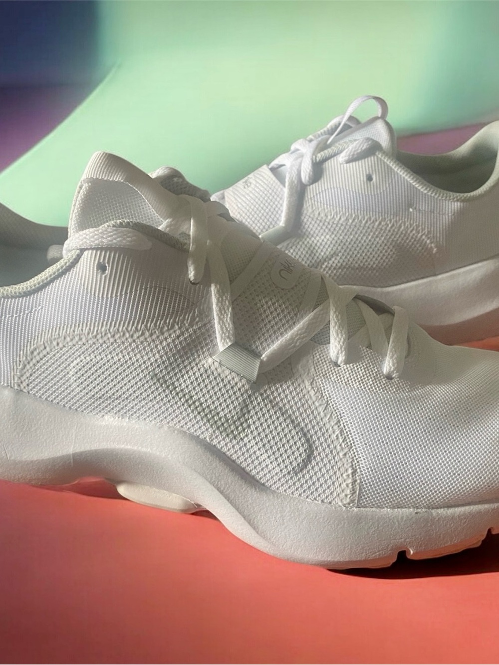 Nike Men's White Athletic Shoes
